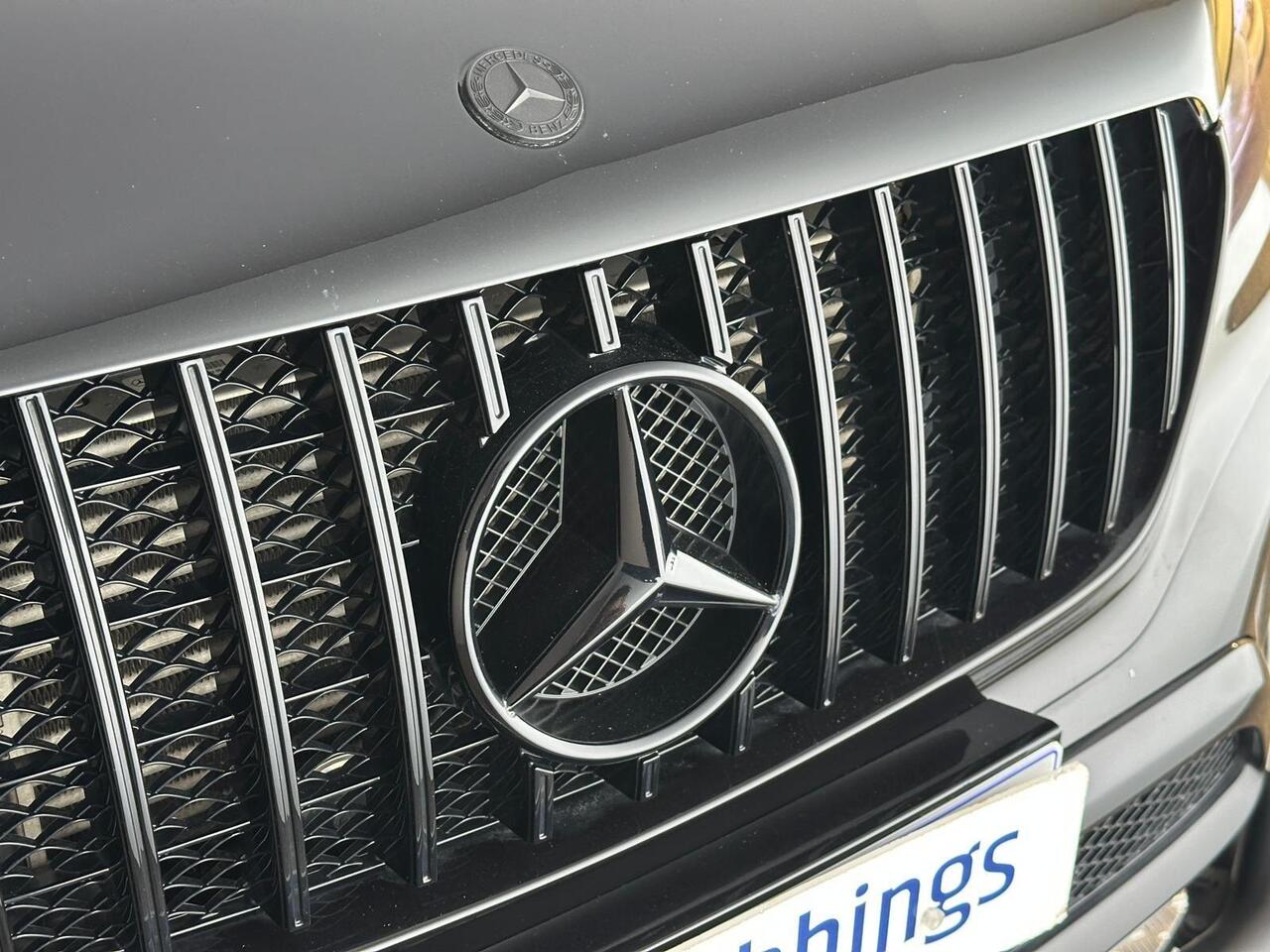 Mercedes-Benz X Class RF68PCZ