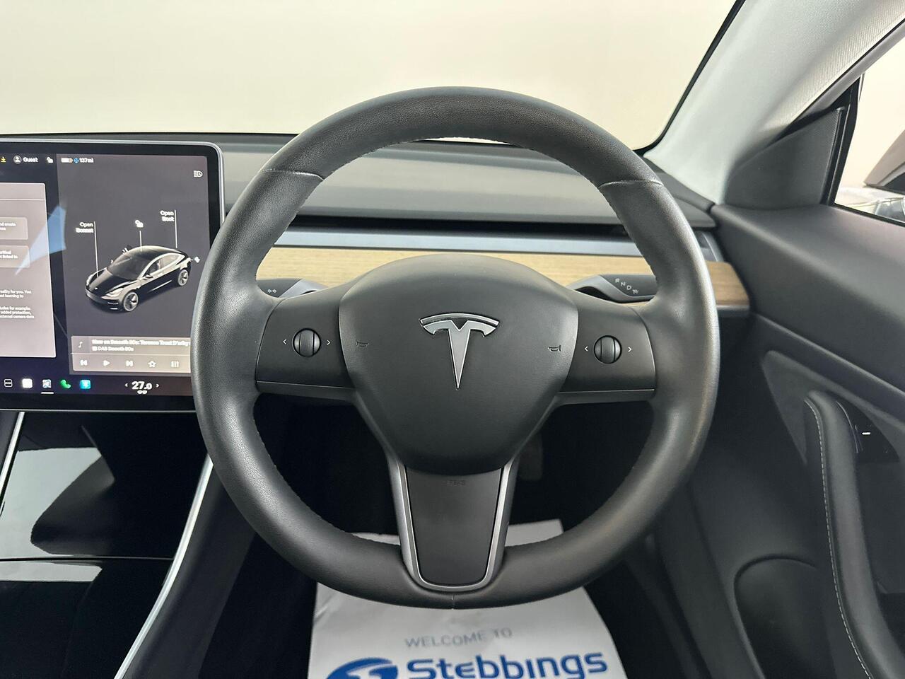 Tesla Model 3 BN20DXH