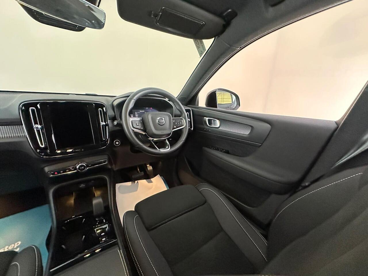 Volvo XC40 FL25SYC
