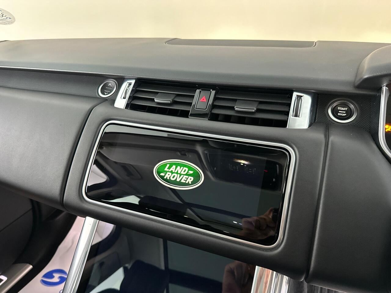 Land Rover Range Rover Sport YF71NPY