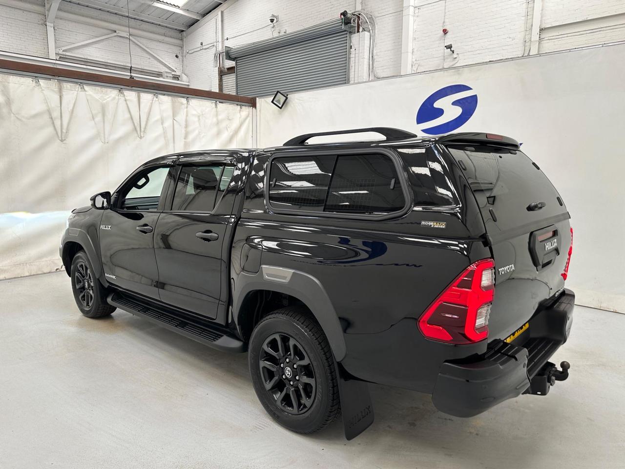 Toyota Hilux PY73AEV