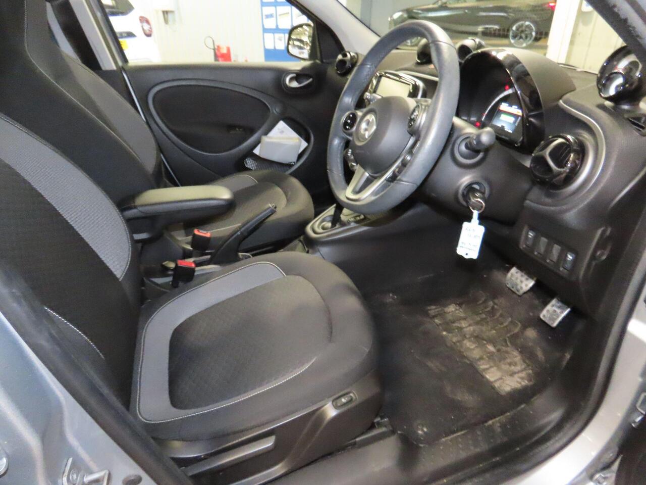 Smart forfour WF71GYY