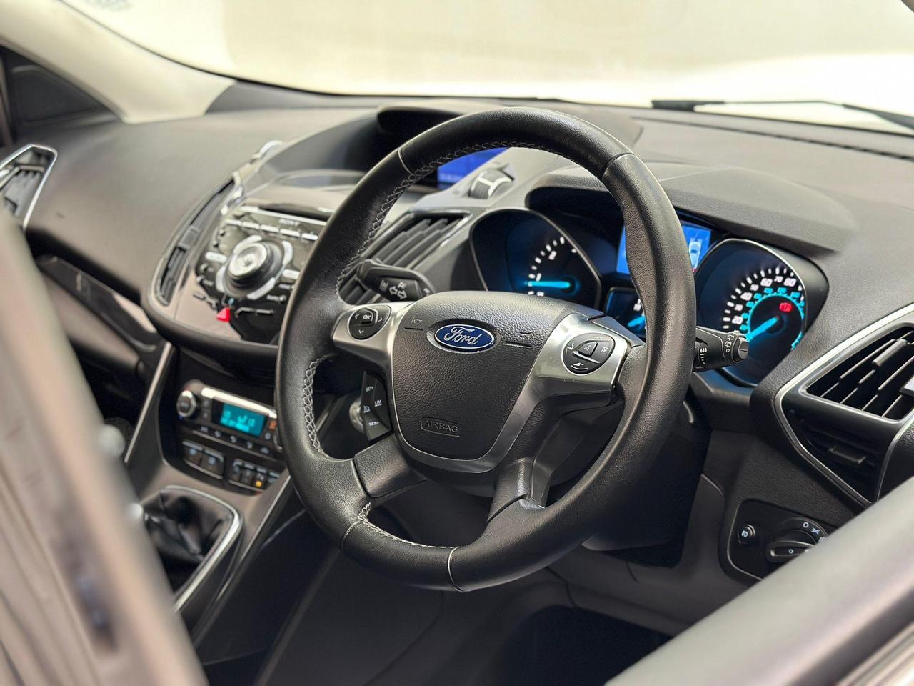 Ford Kuga EF64CBO