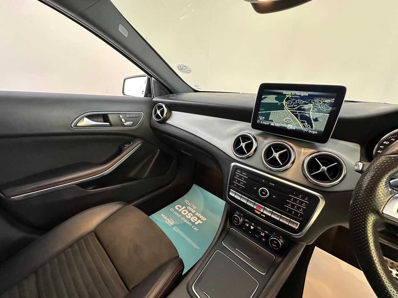 Mercedes-Benz GLA MD18EHS