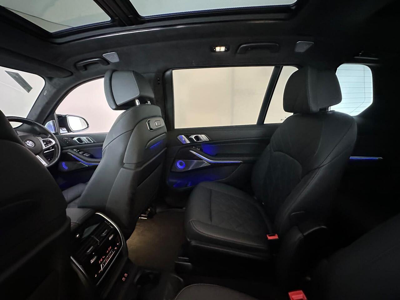 BMW X7 AU74GRK