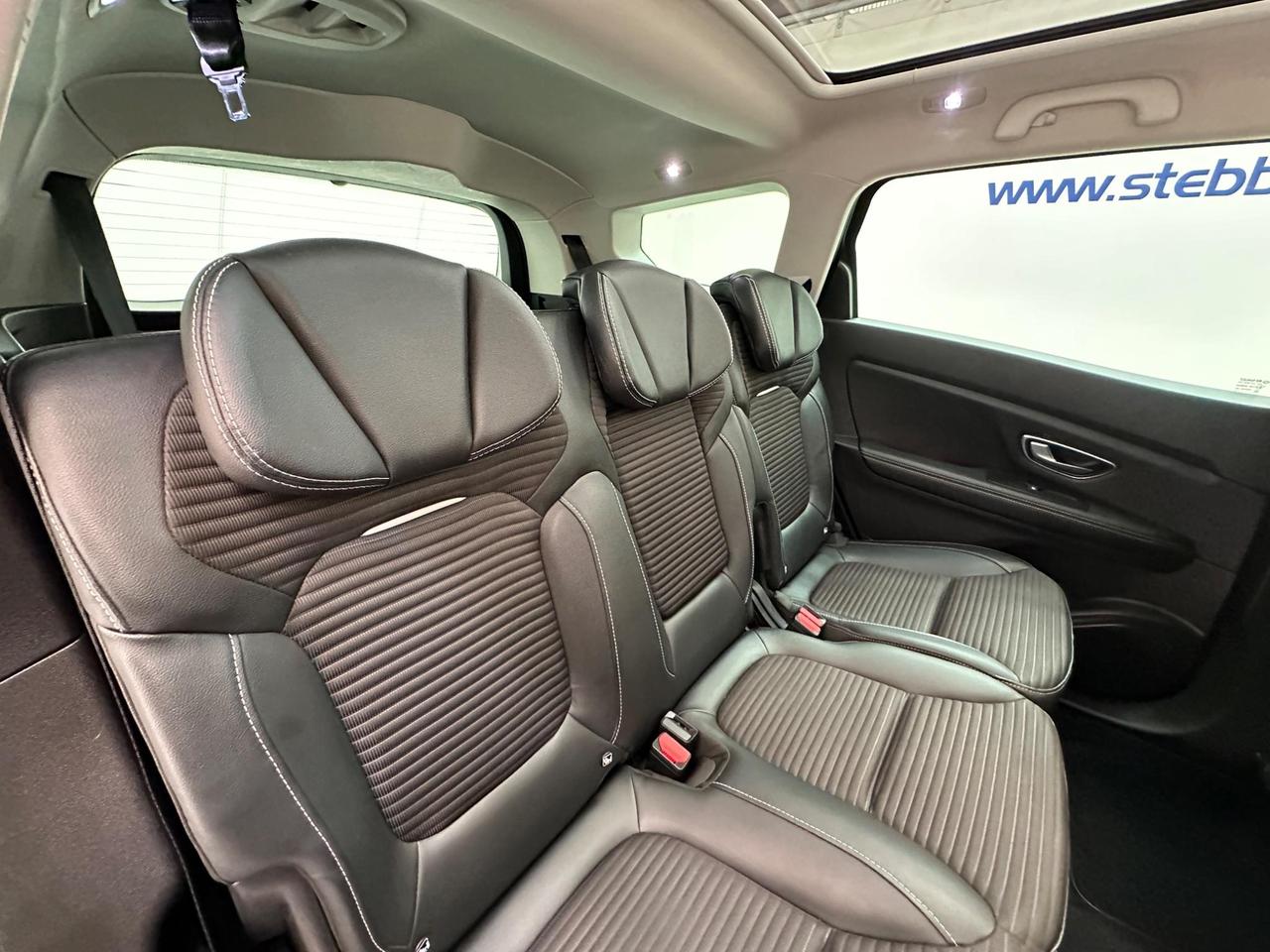 Renault Grand Scenic KP68HVB
