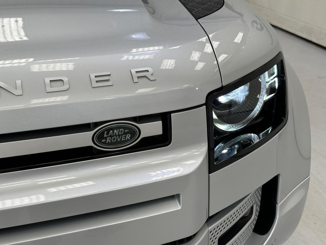 Land Rover Defender 110 KR70NFM
