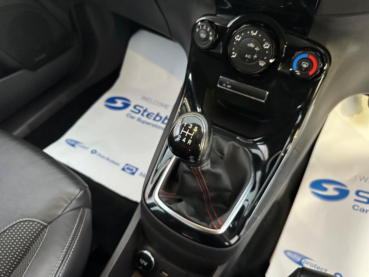 Ford Fiesta DX64JFU