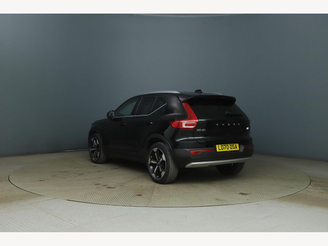 Volvo XC40 LO70OSA