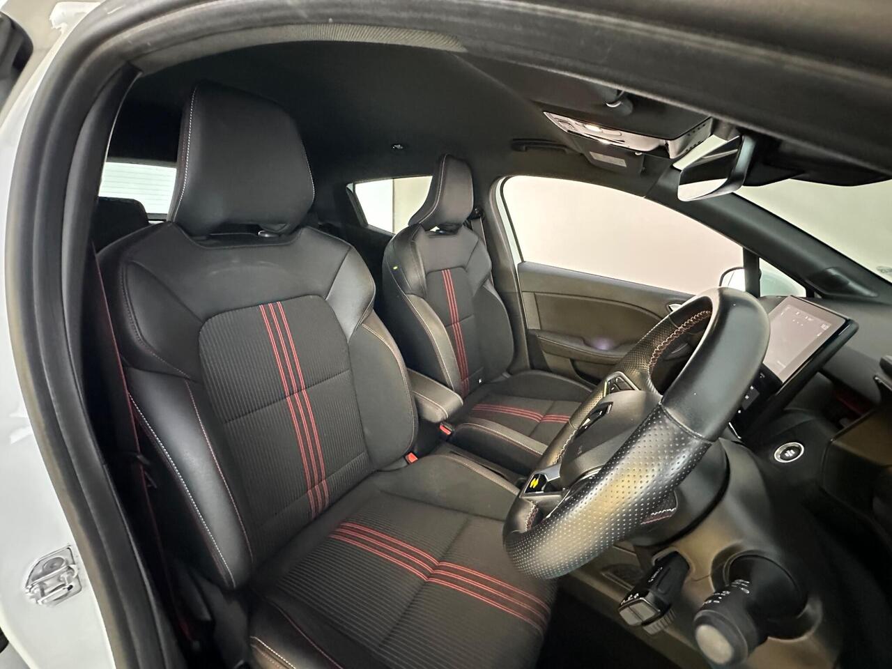 Renault Clio DN22BYC