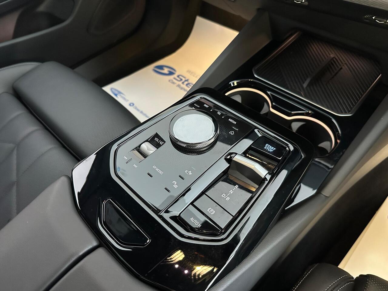 BMW i5 ML24HHM
