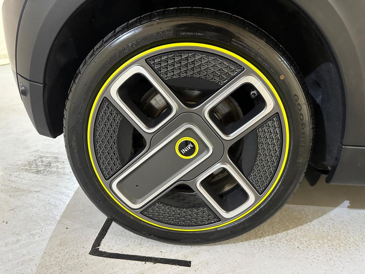 MINI Electric Hatch YG20SXZ