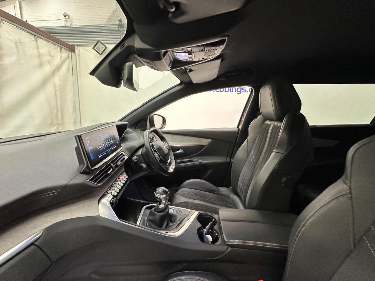 Peugeot 5008 KO21PFK