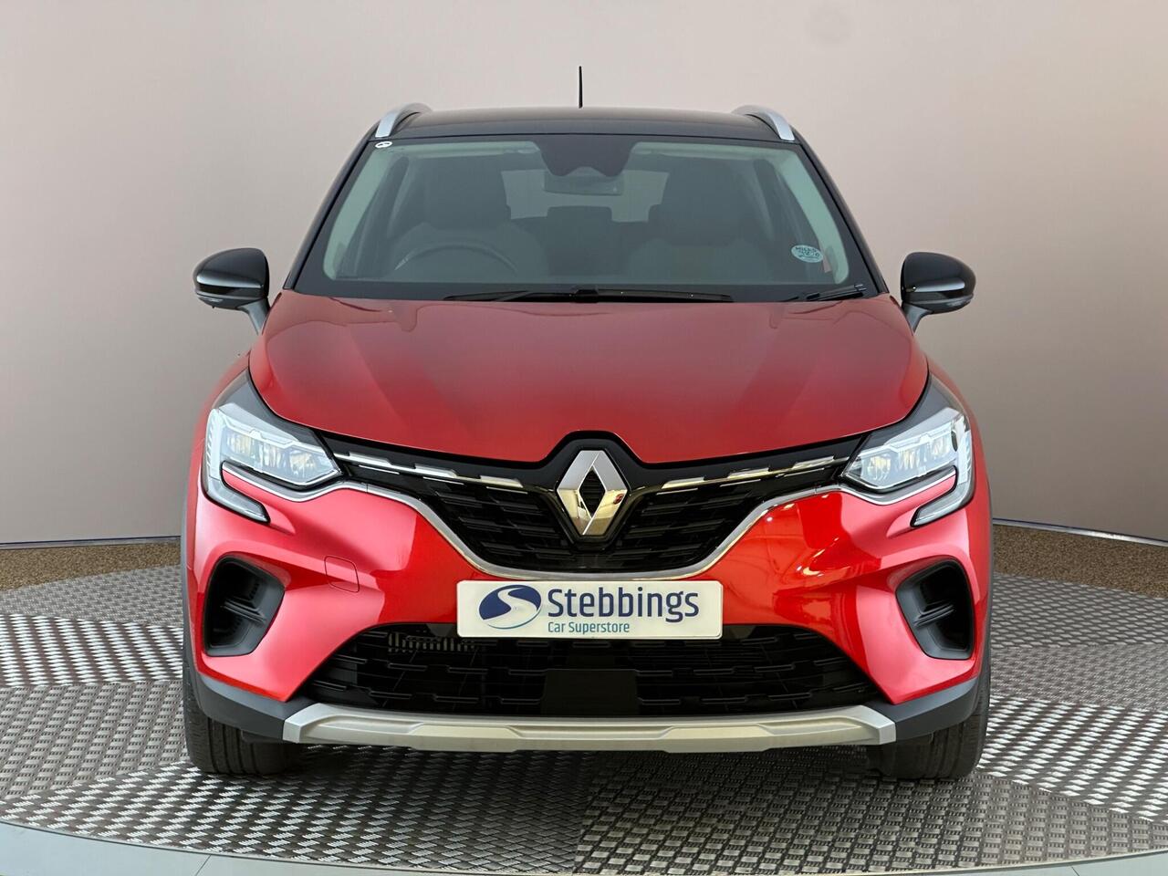 Renault Captur YC70WFO