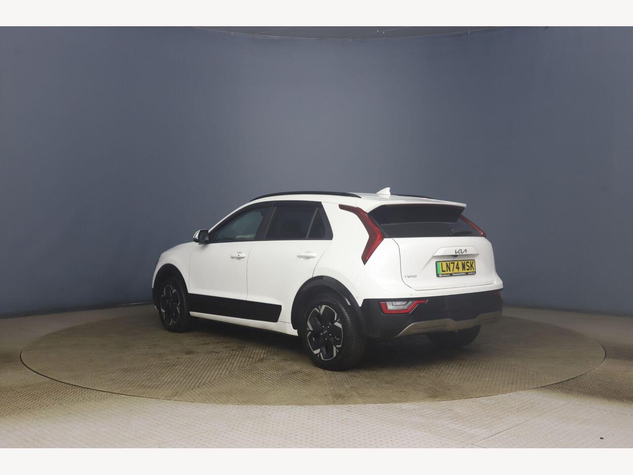 Kia Niro LN74WSK