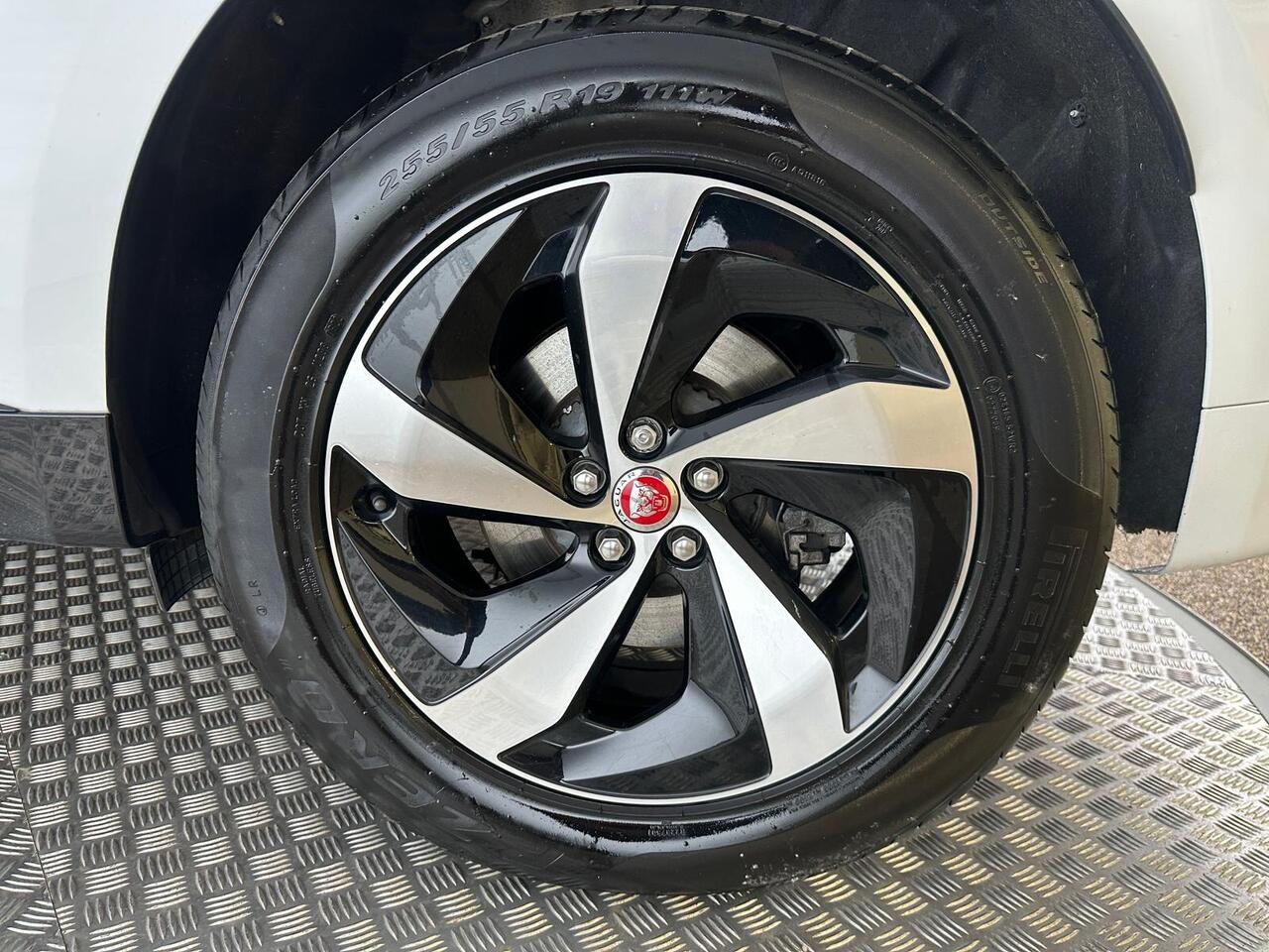 Jaguar F-PACE CN23YJC