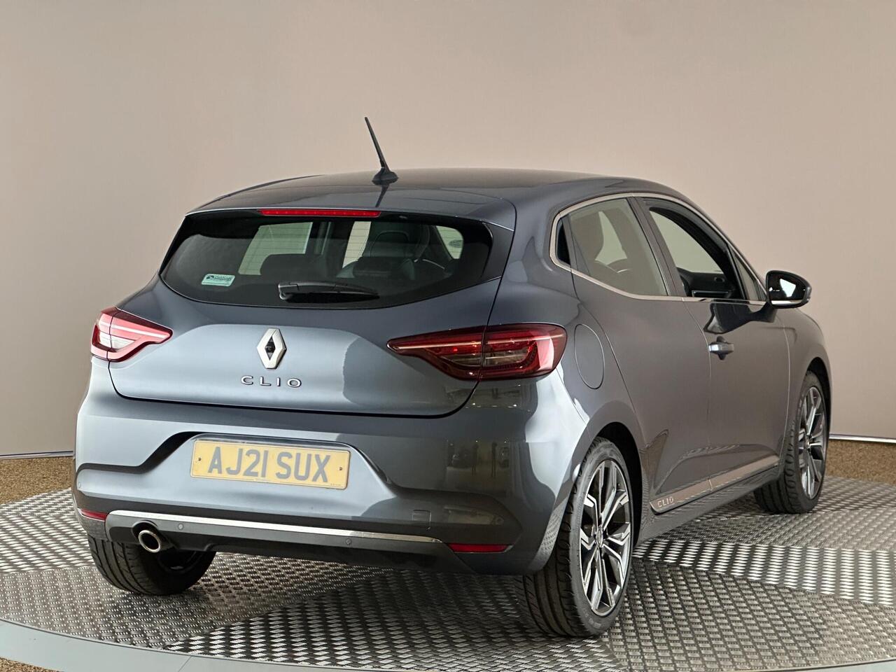 Renault Clio AJ21SUX