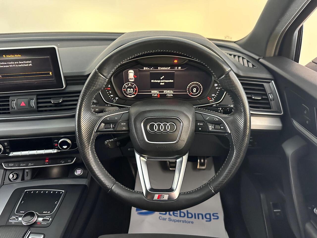 Audi Q5 YX19ODE