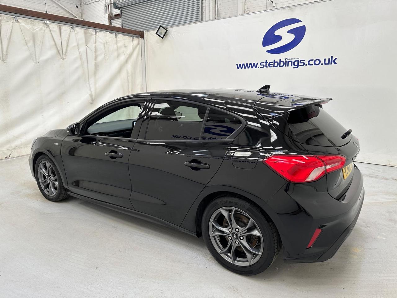 Ford Focus YJ68UAF