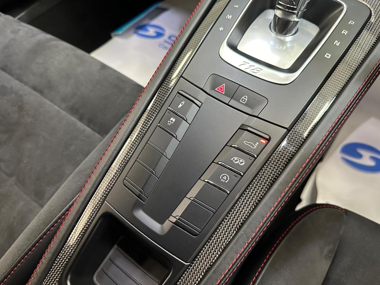 Porsche 718 Cayman AF19HFM