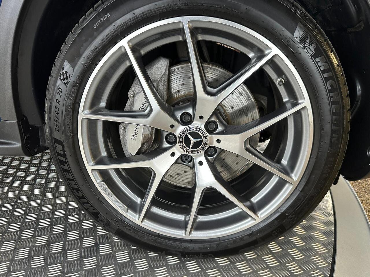 Mercedes-Benz GLC EK71XTN