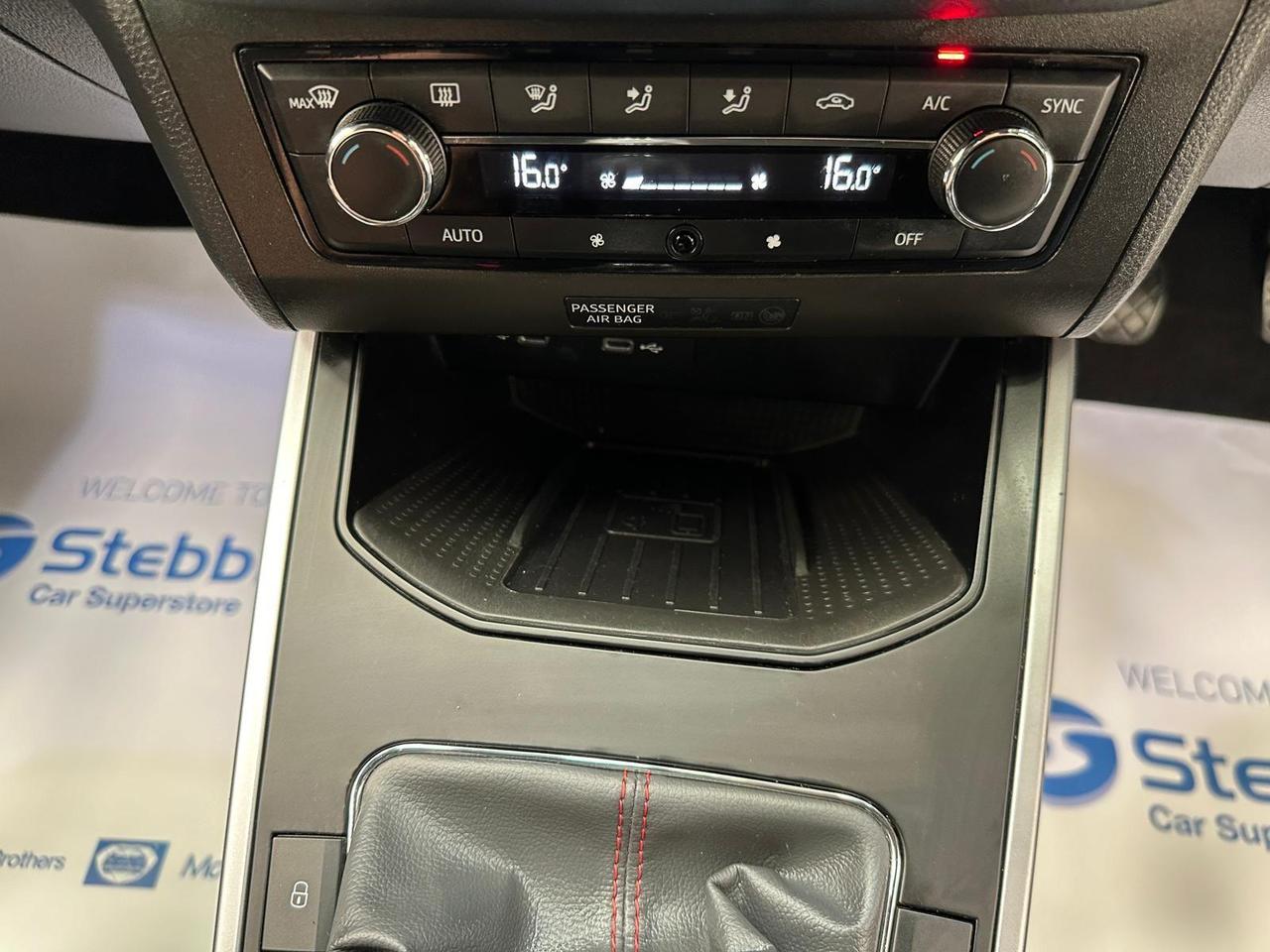 SEAT Arona DG70CZC
