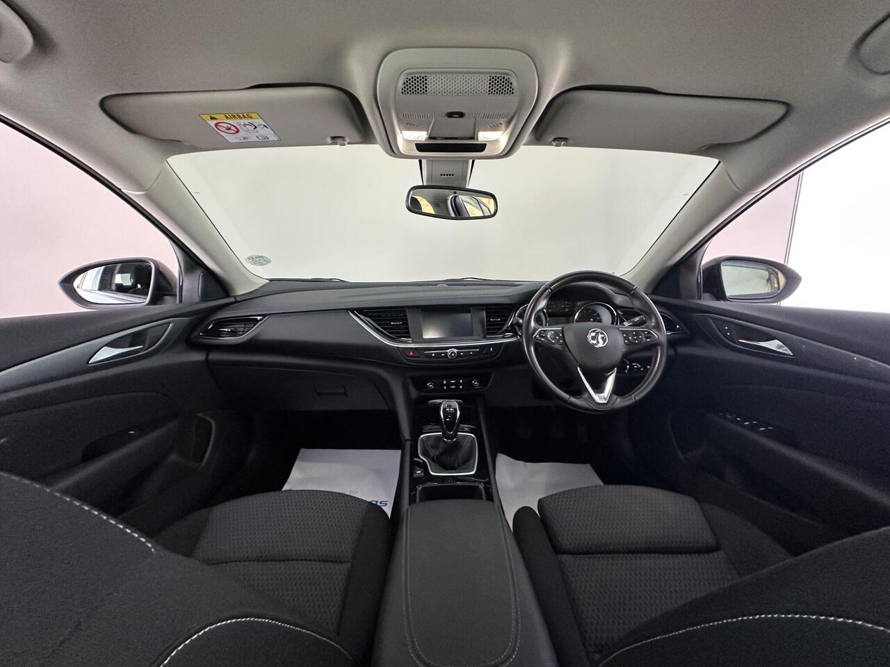 Vauxhall Insignia VO71HPL