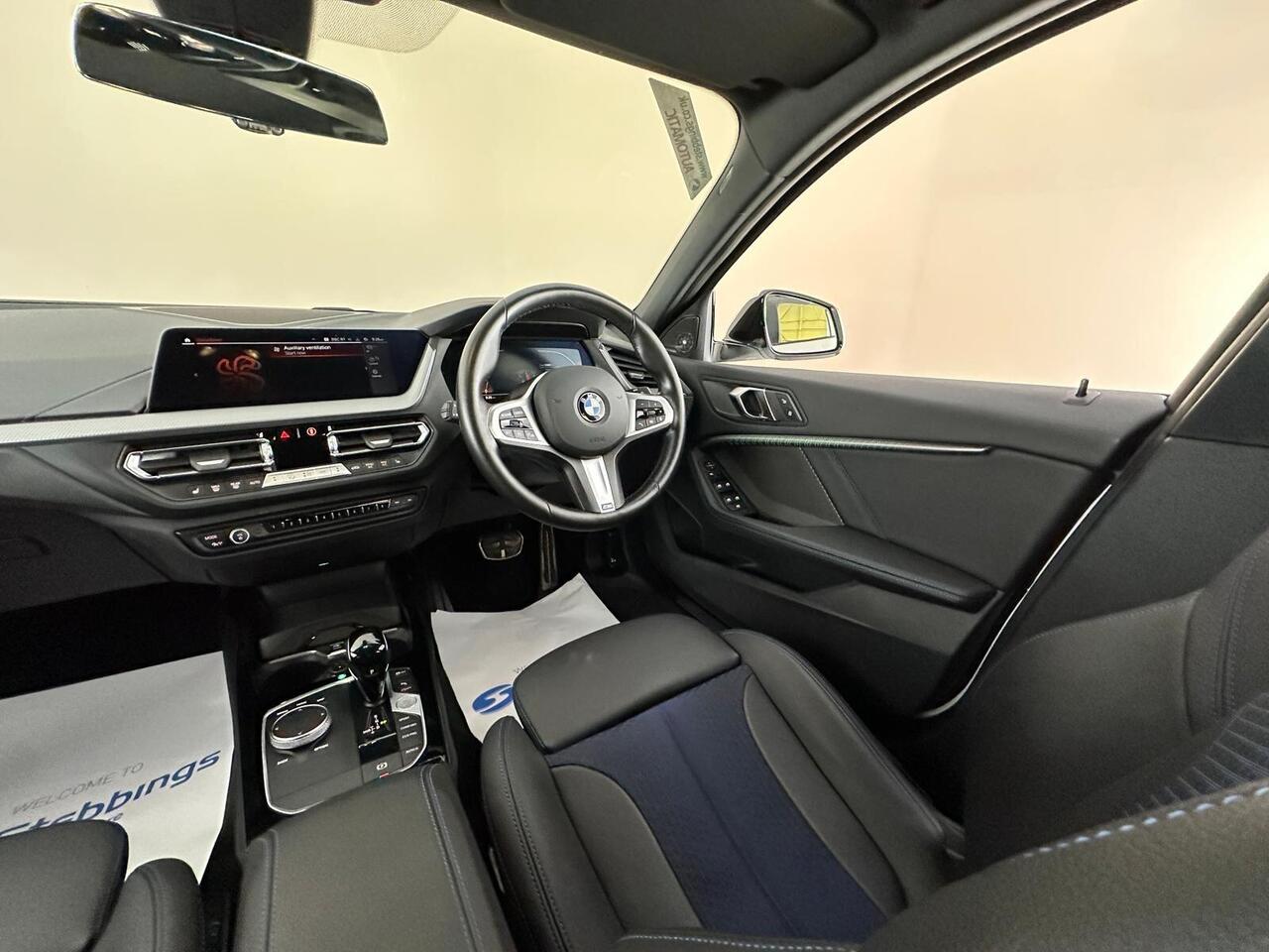 BMW 1 Series AY73LHJ