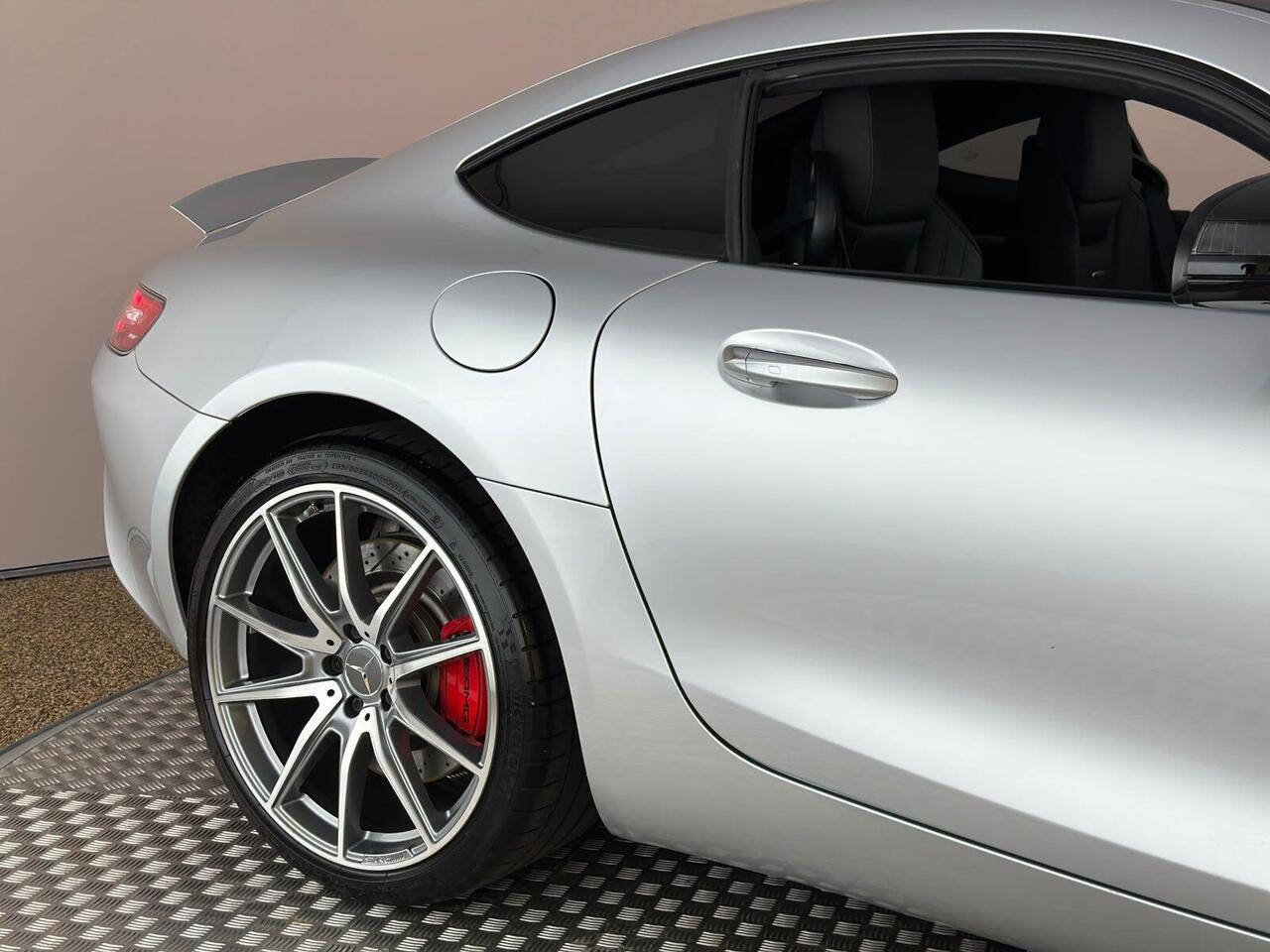 Mercedes-Benz AMG GT CK19YWD