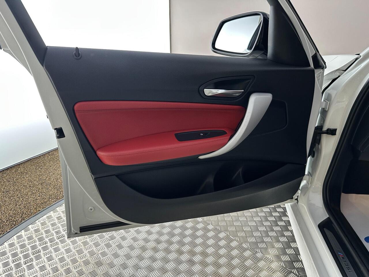BMW 1 Series MD16LCZ