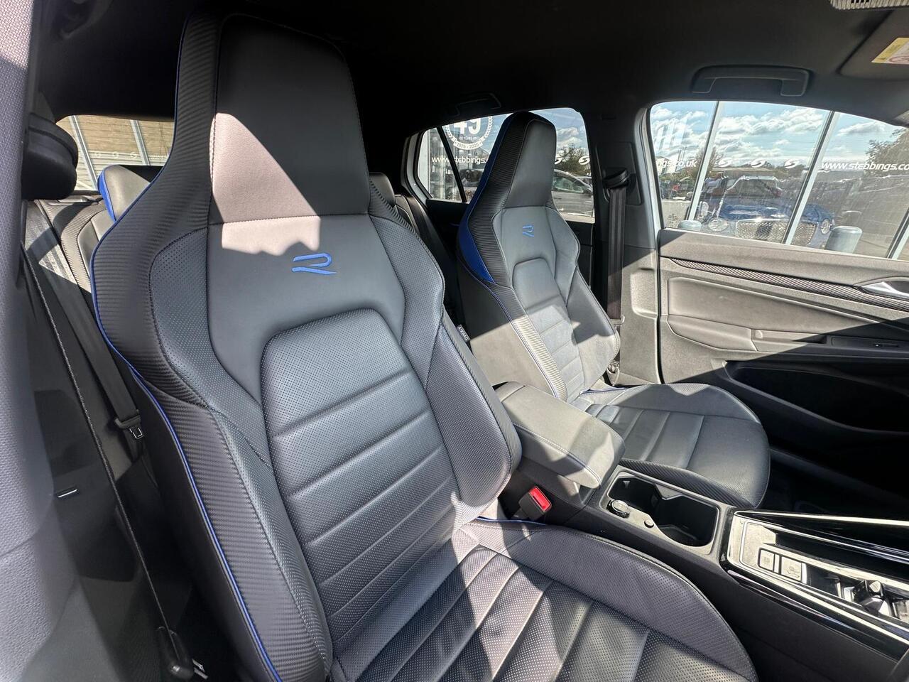 Volkswagen Golf GM23TPY