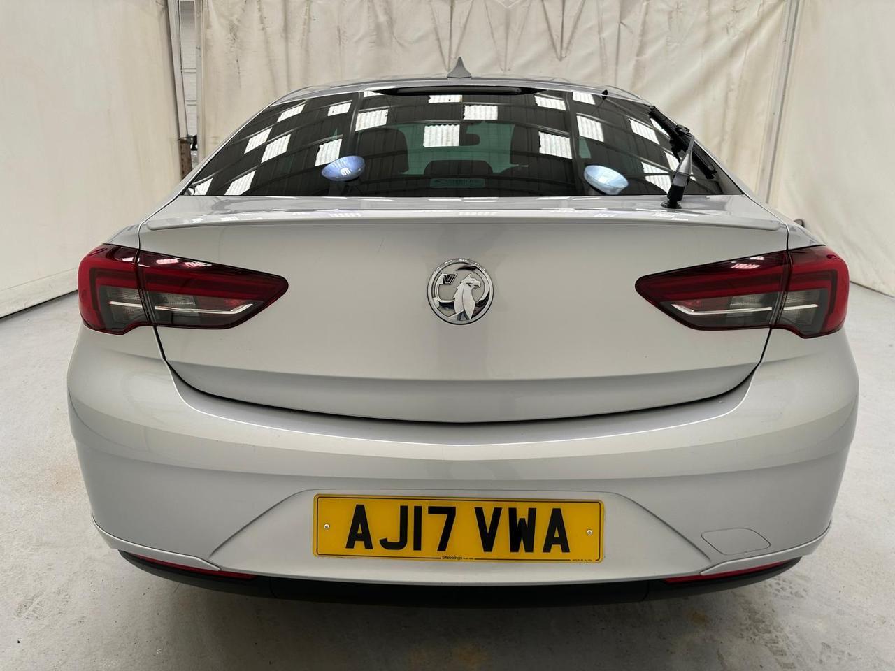 Vauxhall Insignia AJ17VWA
