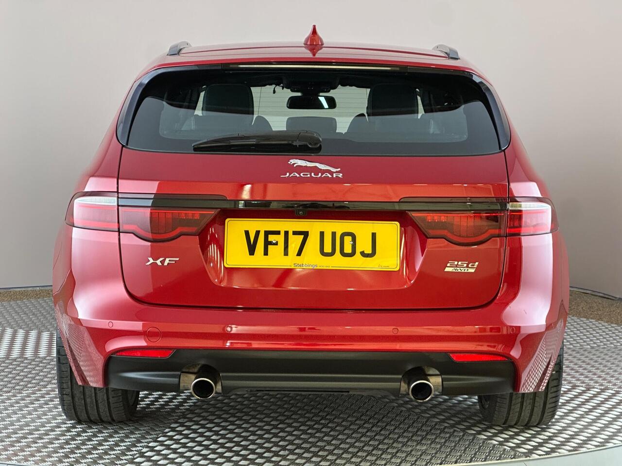 Jaguar XF VF17UOJ