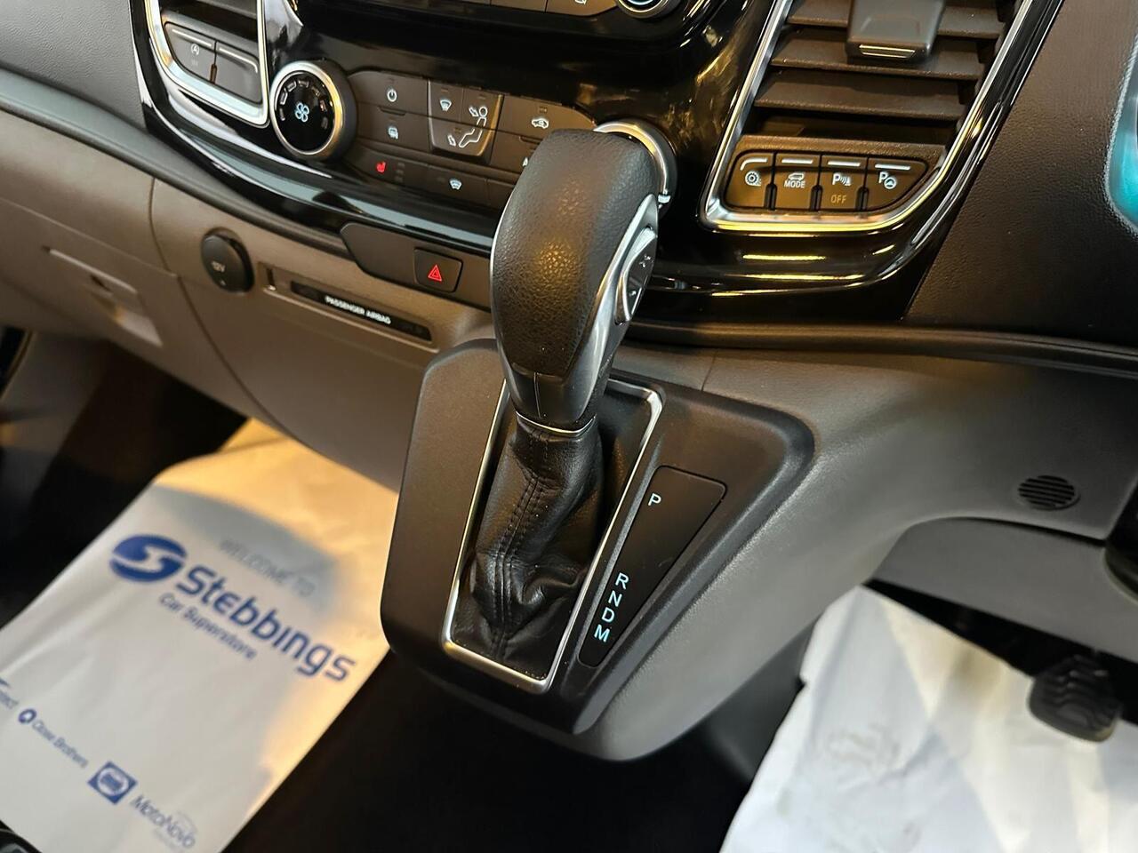 Ford Transit Custom AF72ZKU