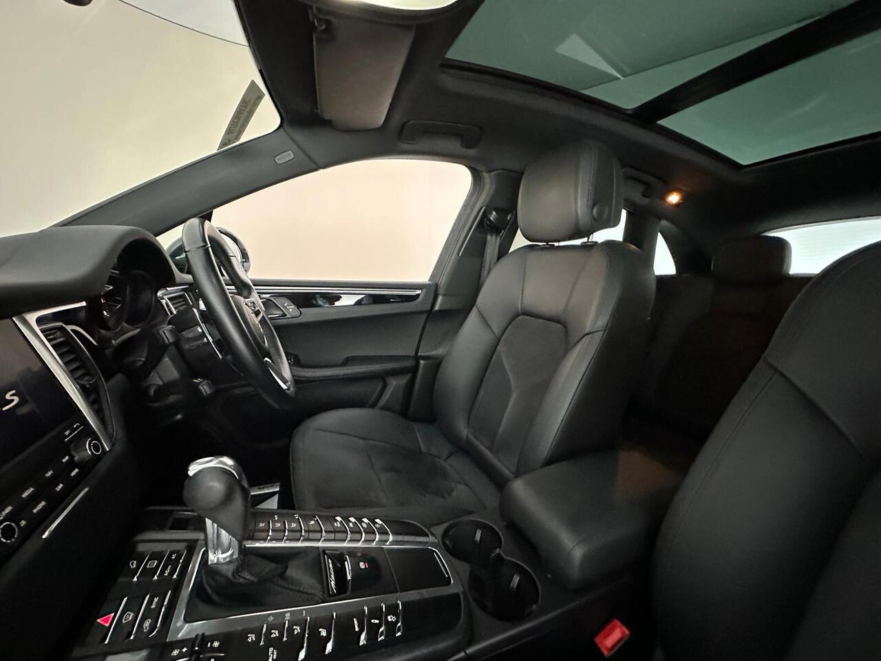 Porsche Macan RK67LWA