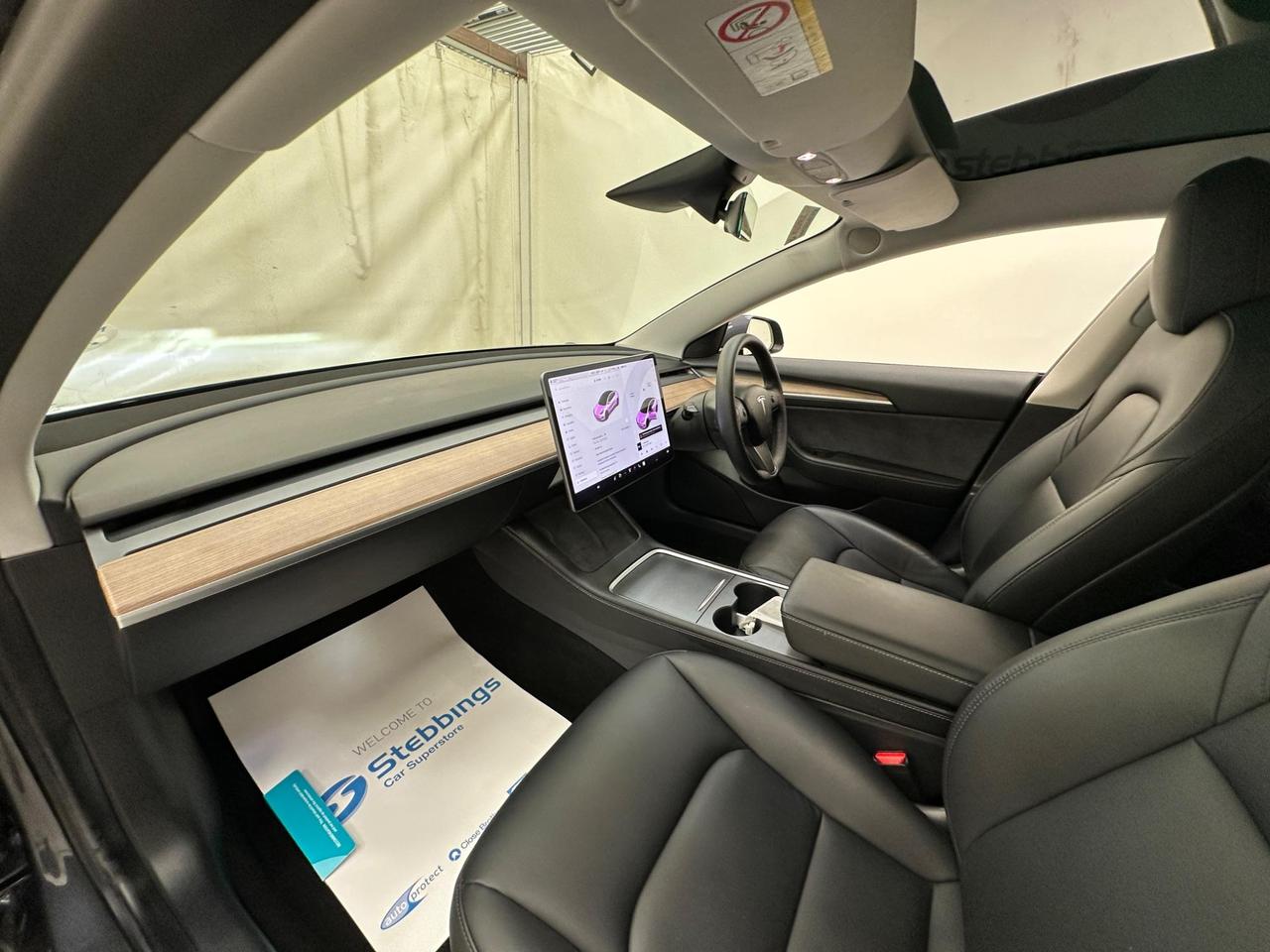 Tesla Model 3 LF71VYC