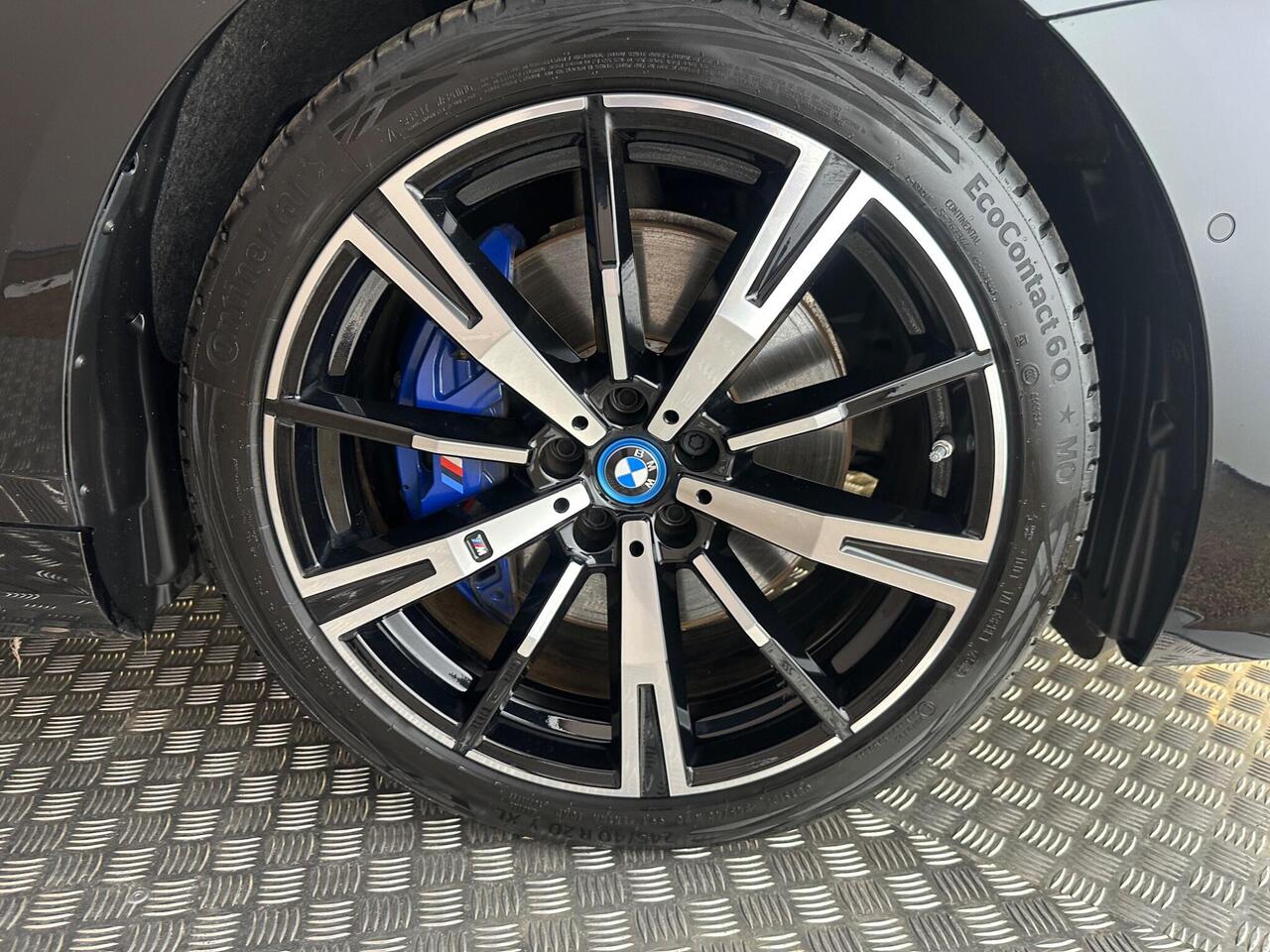BMW i5 CK24WZO