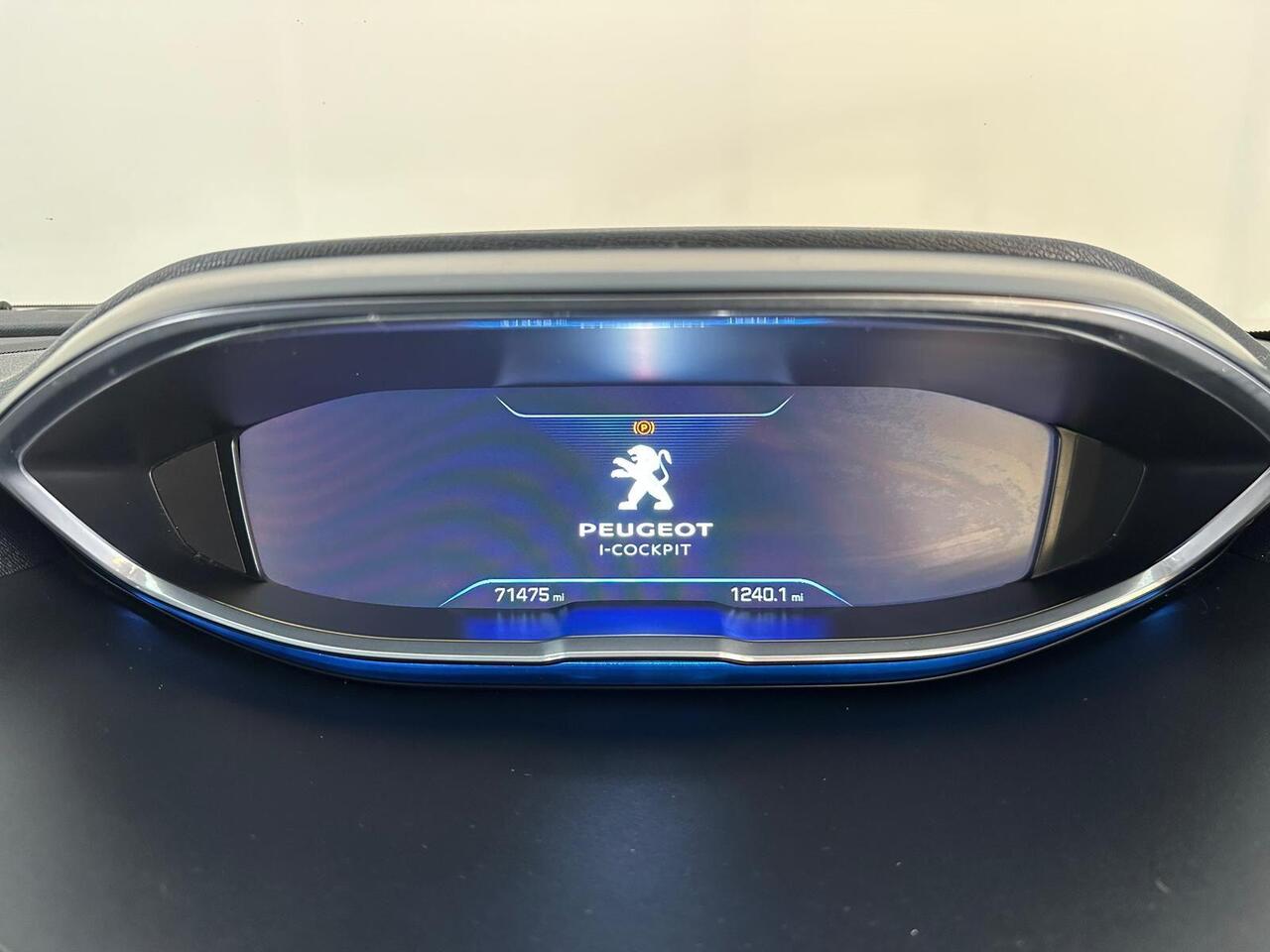 Peugeot 3008 MJ17EHF