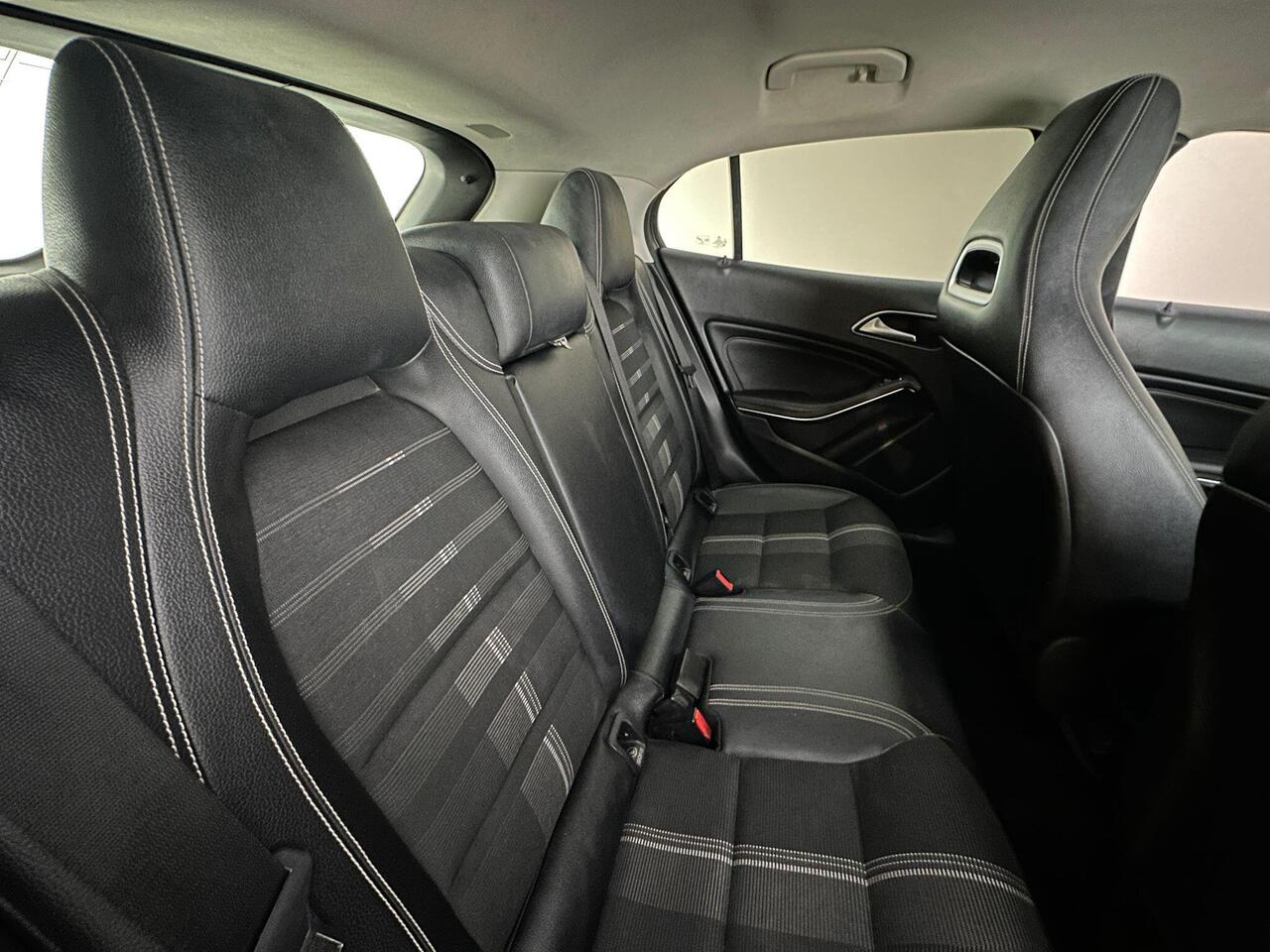 Mercedes-Benz GLA YH69VSZ