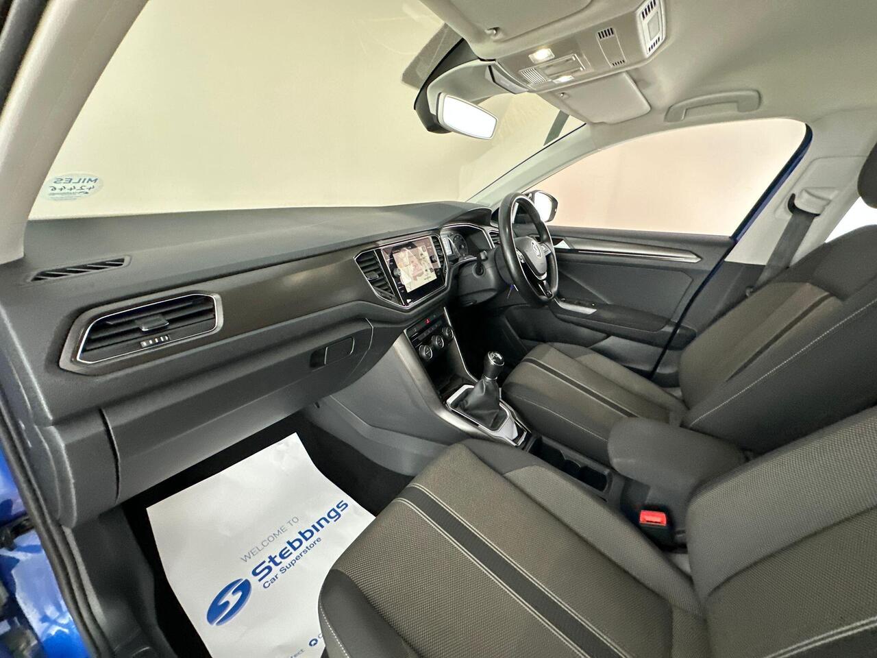 Volkswagen T-Roc DA69JFF