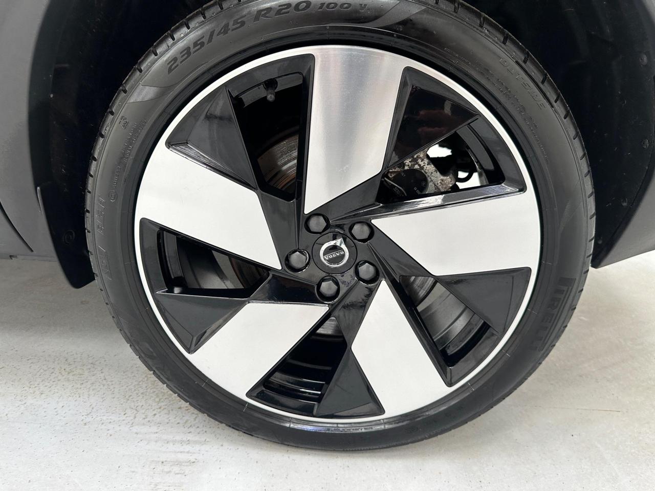 Volvo C40 WD23MKC