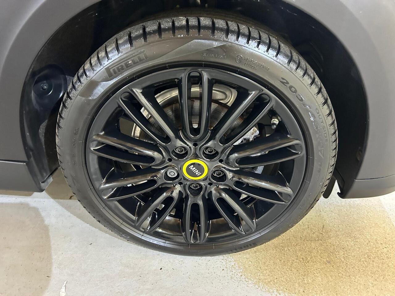 MINI Electric Hatch BD71FHH