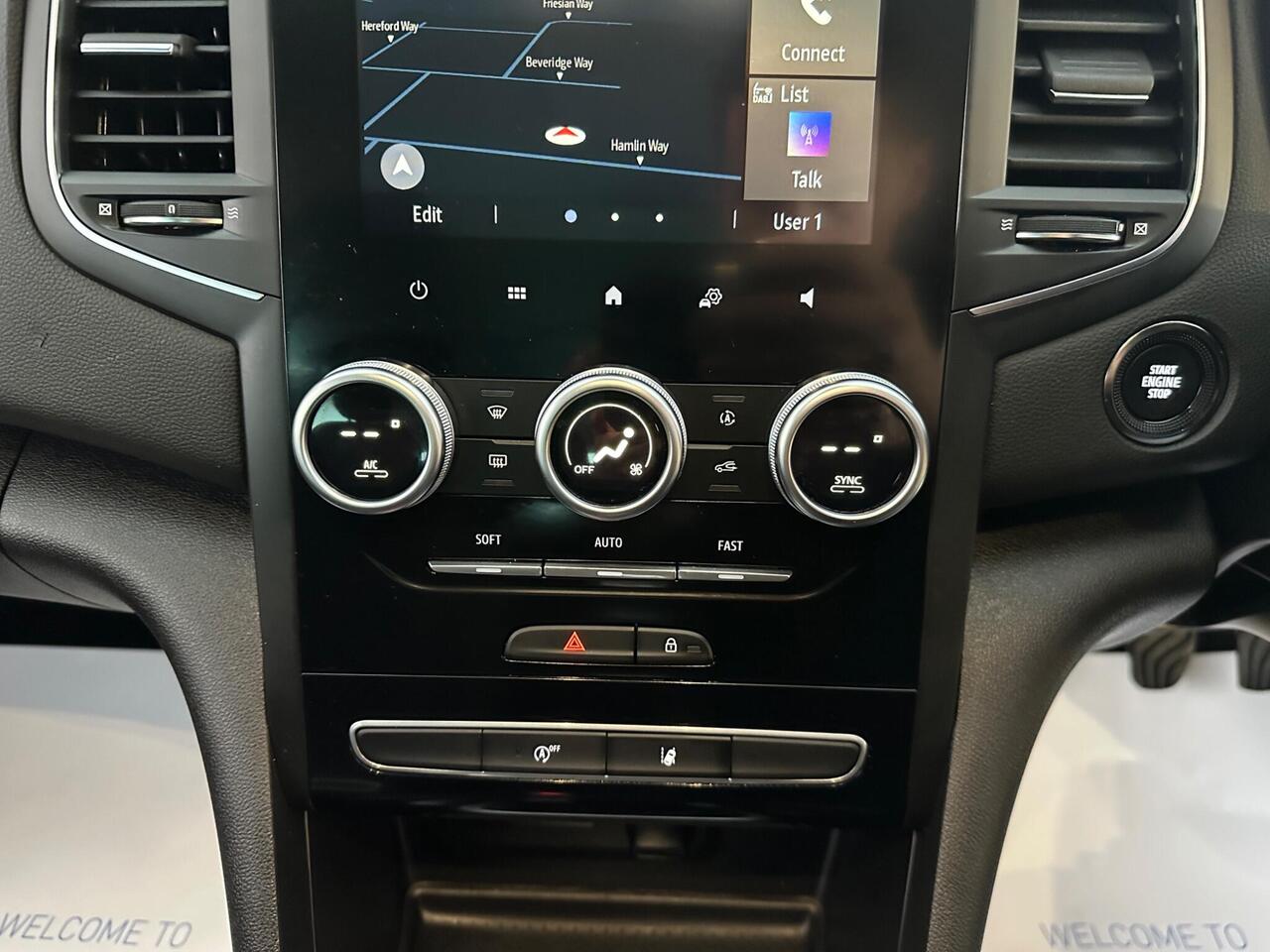 Renault Megane BK71KVL