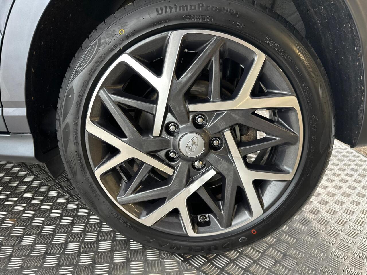 Hyundai KONA PY22KFT