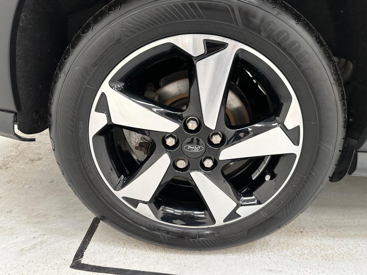 Ford Grand Tourneo Connect CN22PDZ