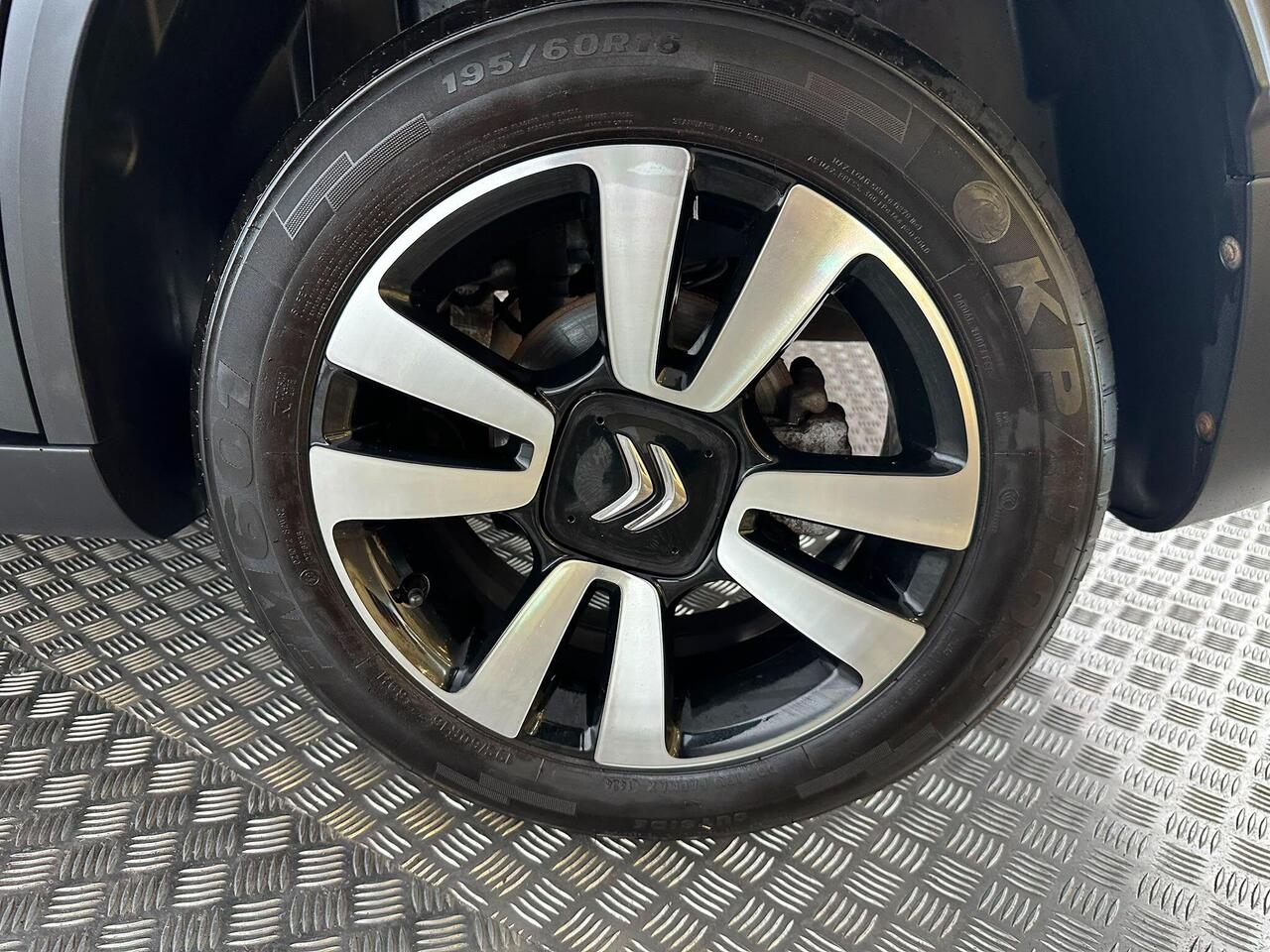 Citroen C3 Aircross YC68PKU
