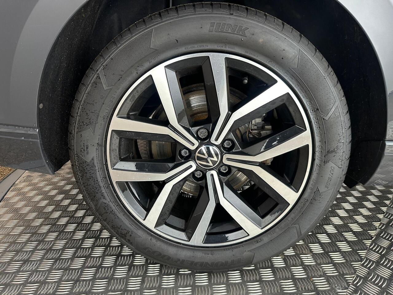 Volkswagen Passat YE70PYB