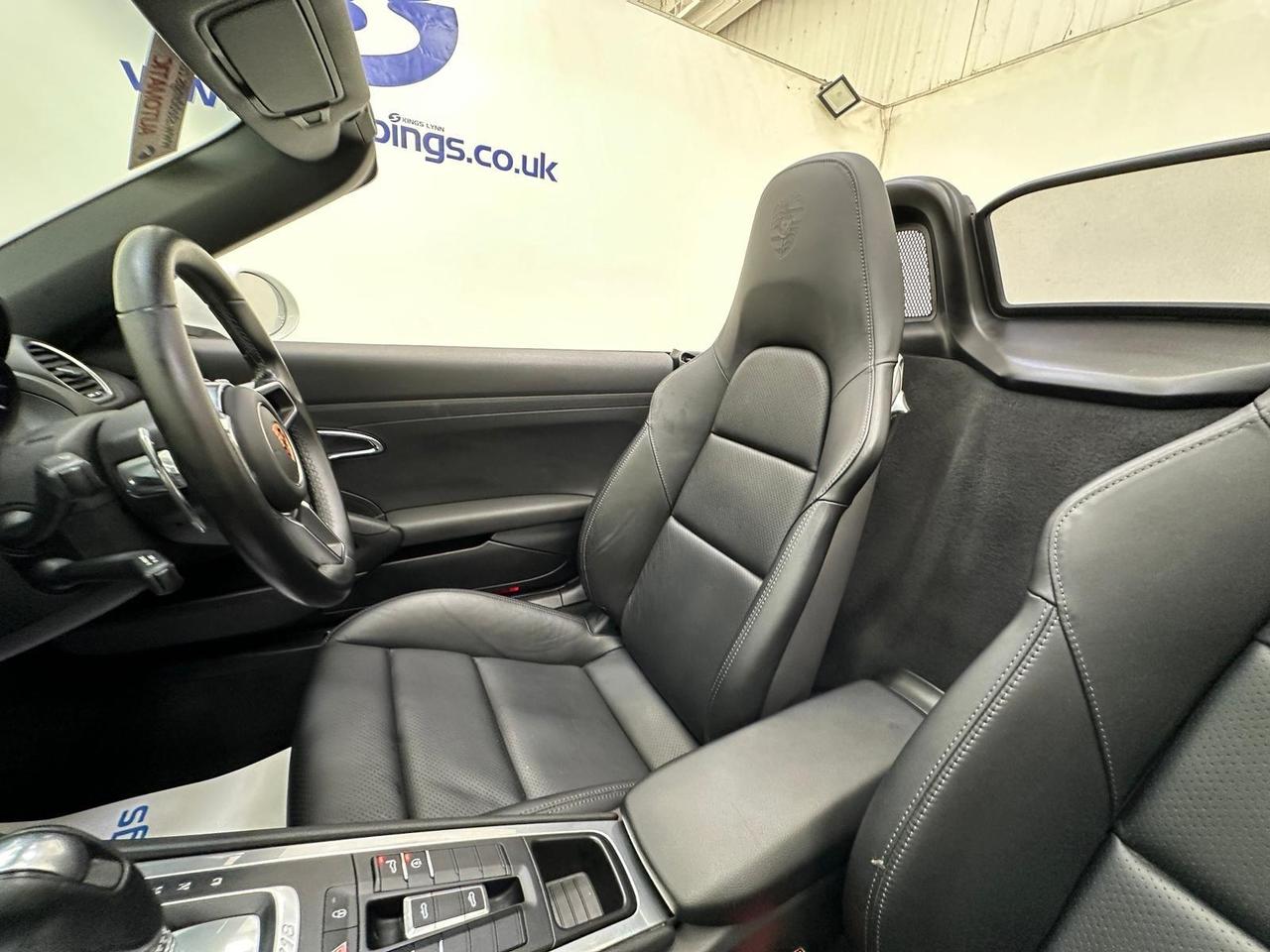 Porsche 718 Boxster KU18PDK