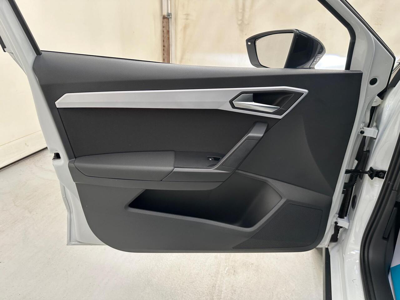 SEAT Arona KP73OKU