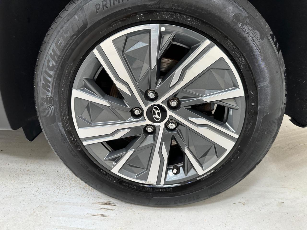 Hyundai TUCSON LG21MHN